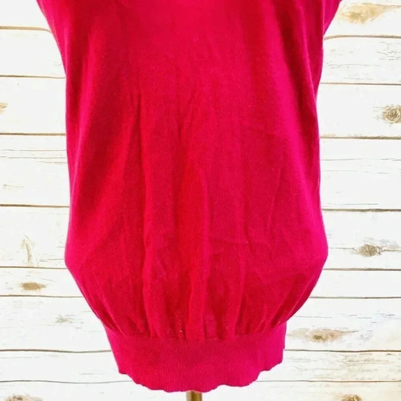 ANN TAYLOR PETITES Women Cap Sleeve Pullover V-Neck Pink Casual Shirt Size SP - Picture 3 of 12